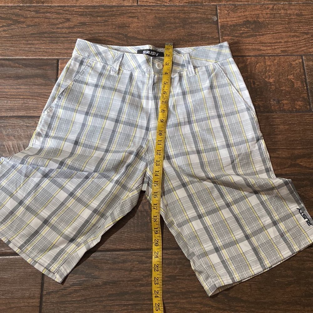NEW RUSTY MEN SHORTS SIZE 30 - Picture 9 of 9